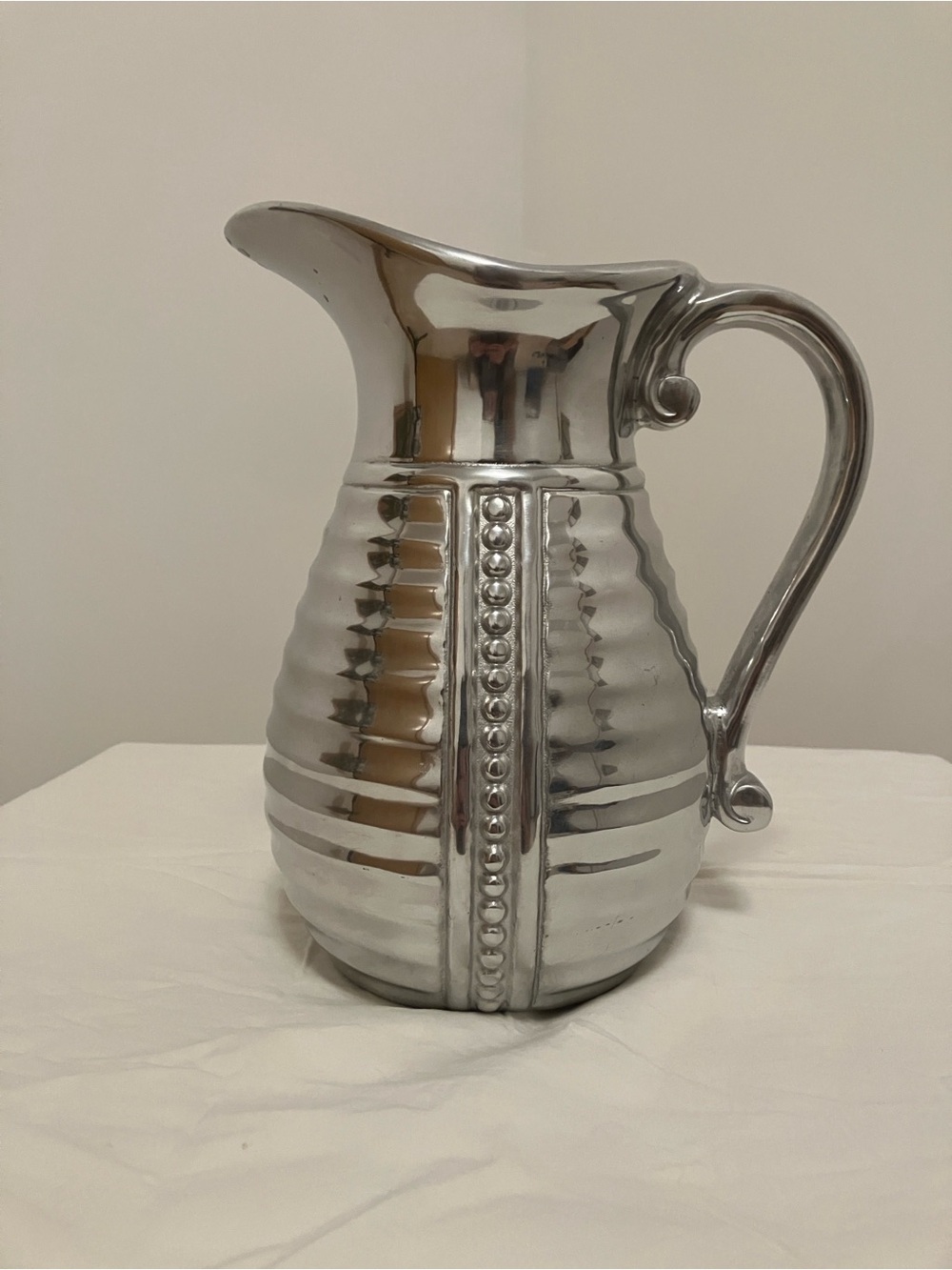 Wilton Armetale Water Pitcher - Picture 3 of 5